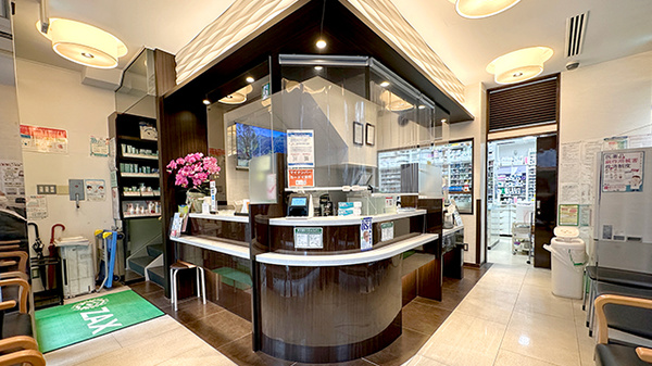 ZAX薬局　三軒茶屋店_3