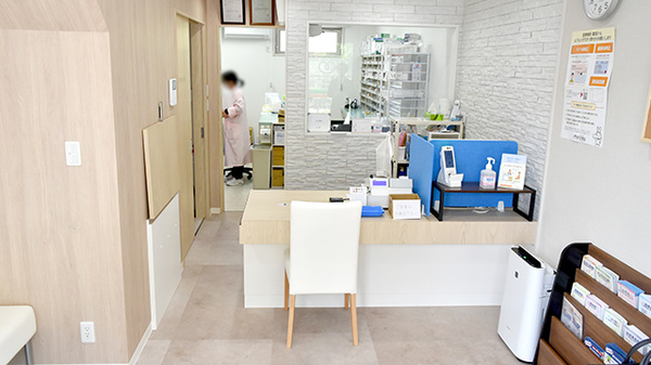 ココレ薬局坂本店_2