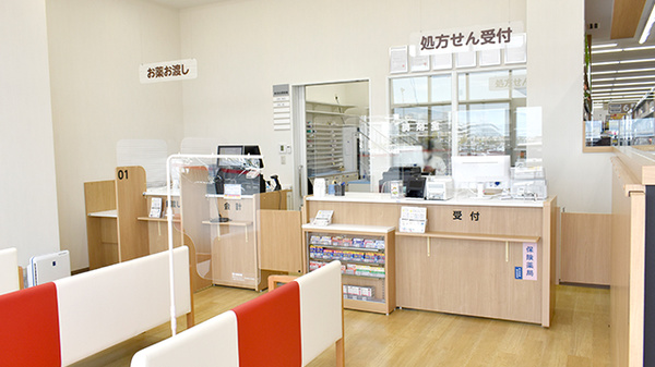 ココカラファイン薬局イオンモール橿原ウエストビレッジ店_4