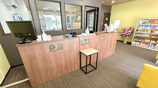 大信薬局　香椎駅前店_3