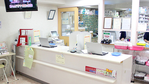 日生薬局　牛込店_3