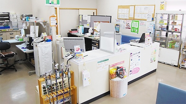 薬局タカサ　八幡店_3