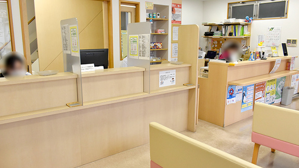 ファルコ薬局 みのり西陣店_3