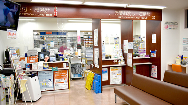 ファルコ薬局 烏丸御池店_3