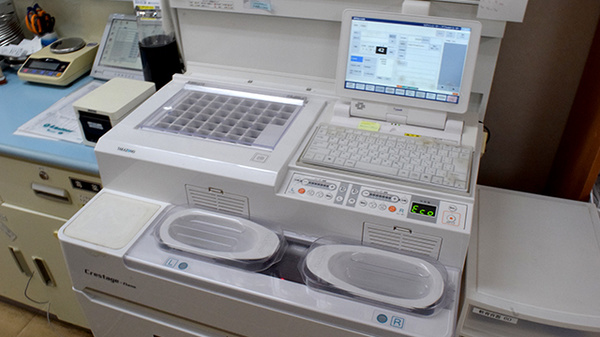 ファルコはやぶさ薬局　佐古店_4