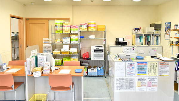 かいてき調剤薬局　枝松店_3
