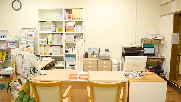 スマイル薬局　藤森店_3