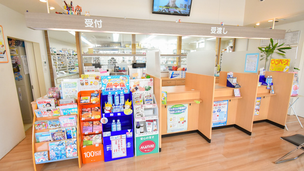 コクミン薬局福岡徳洲会病院前店_3