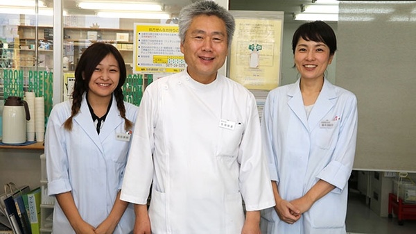 辻上薬局　原田店_2