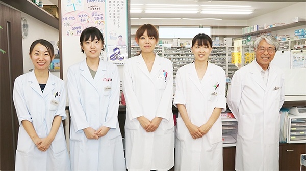 辻上薬局　郡家店_2