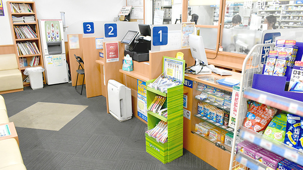 ココカラファイン薬局　国領店_4