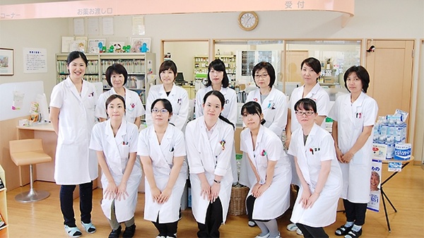 マルエ薬局　川原店_2