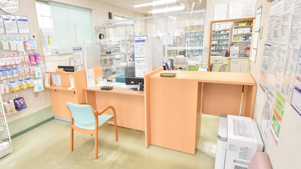ドラッグイレブン薬局井尻店_3