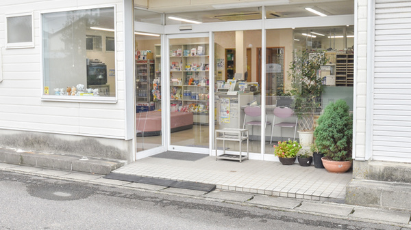 加藤薬局　森本店_3