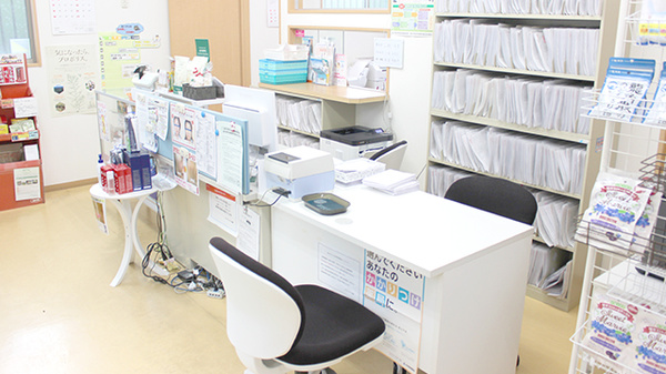 ワイアンドワイ薬局　神田町店_3