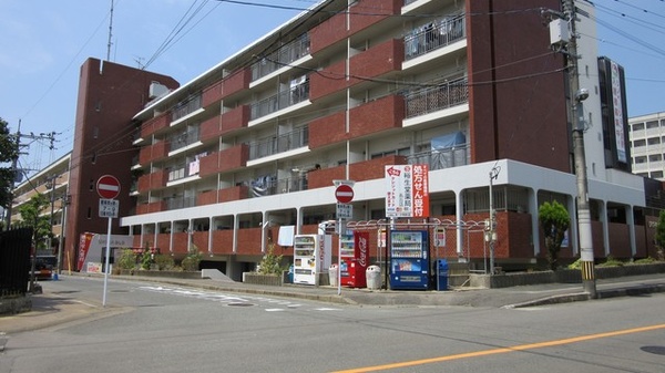 裕生堂薬局　長丘店_2