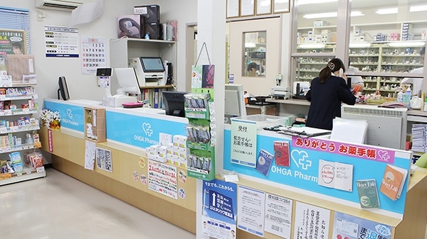 大賀薬局　粕屋南店_4