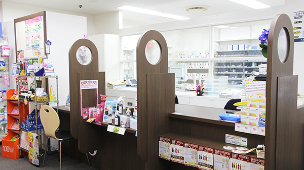 大賀薬局　博多駅南1丁目店_4