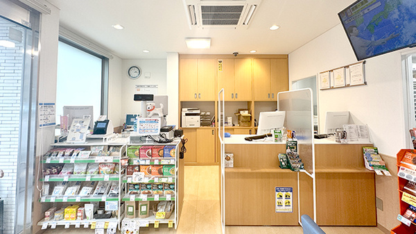 大賀薬局　市立病院前店_3
