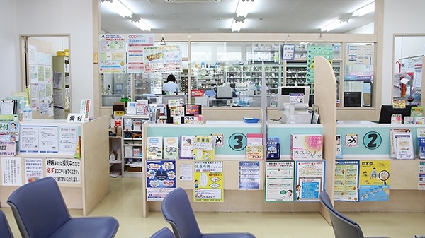 大賀薬局　西新店_3