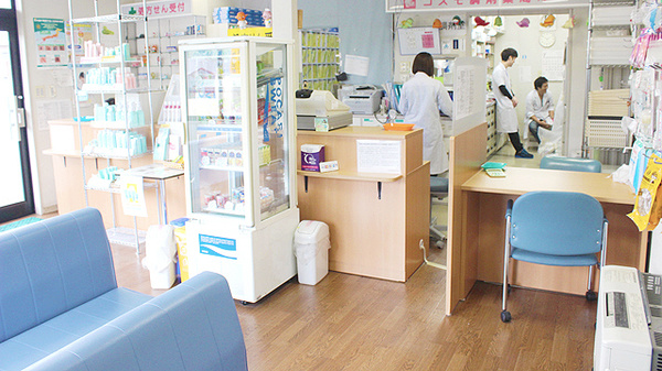 コスモ調剤薬局　南中央店_4