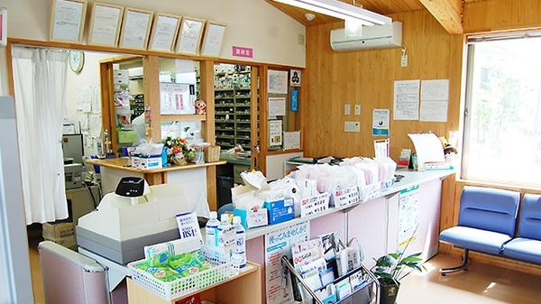 コスモ調剤薬局　高田店_3