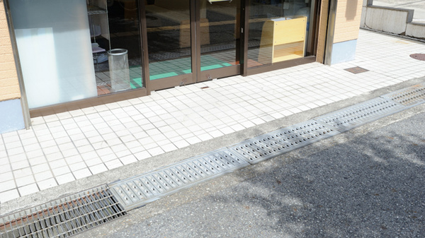 薬局朝霧ファーマシー本店_3
