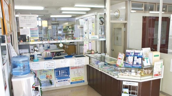 中央調剤薬局　本店_2