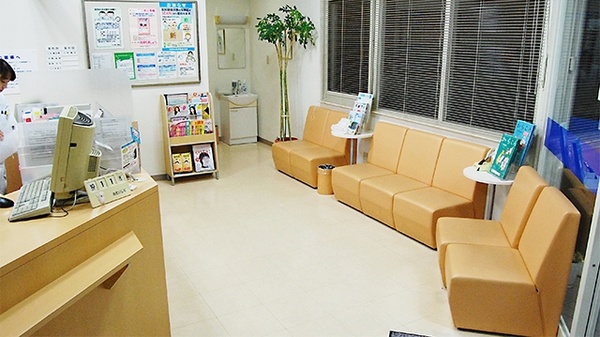 マルエ薬局　樋越店_3