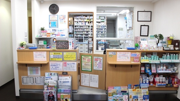 ハロー薬局　烏山店_3