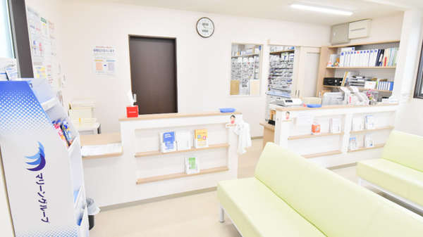 調剤薬局更紗_3