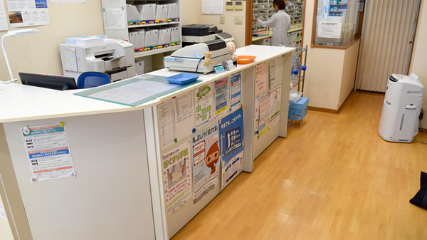 かるがも薬局　昭和町店_3