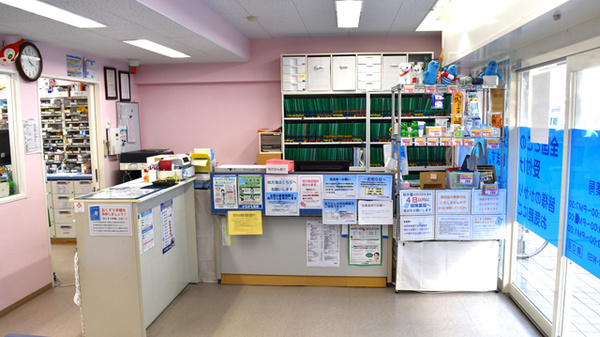かるがも薬局　諸口店_3