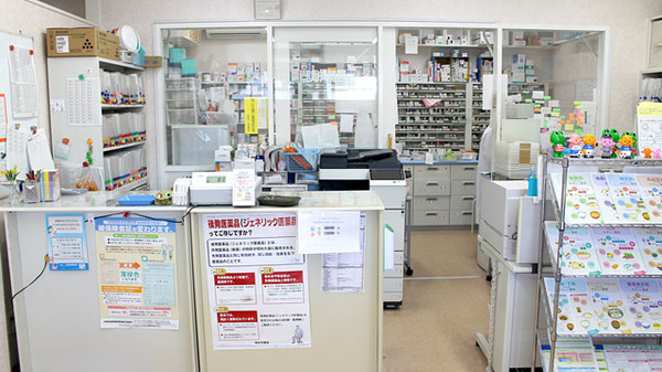 かるがも薬局　鶴見店_3
