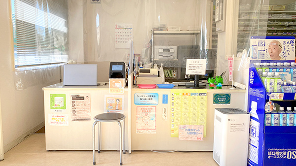 すずらん薬局大泉店_4