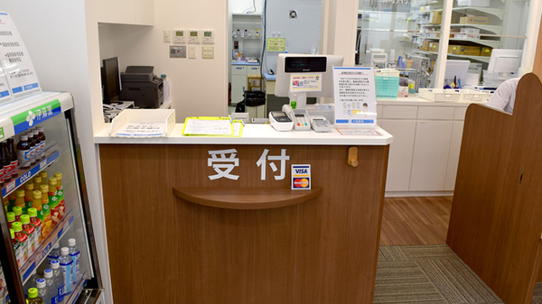 大賀薬局　福間駅前店_4