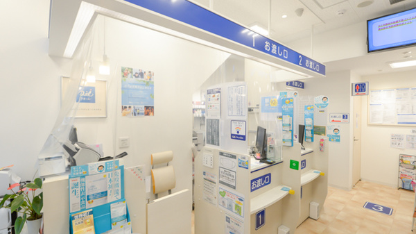 クオール薬局　初台店_3