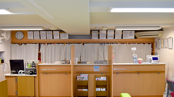 上六薬局上本町店_3
