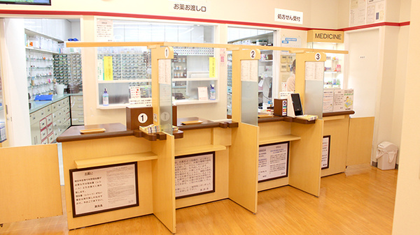 大手前薬局　塚本店（大阪府大阪市）_4