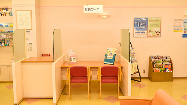 大手前薬局 JR放出駅ビル店_4