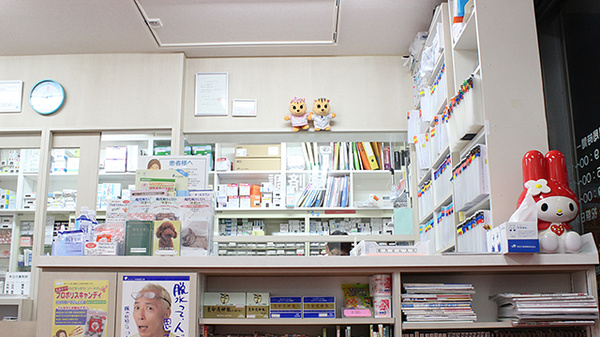 上原薬局_3