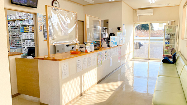 アクア薬局馬渡店_3