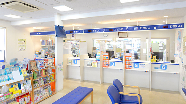 クオール薬局加茂店_3