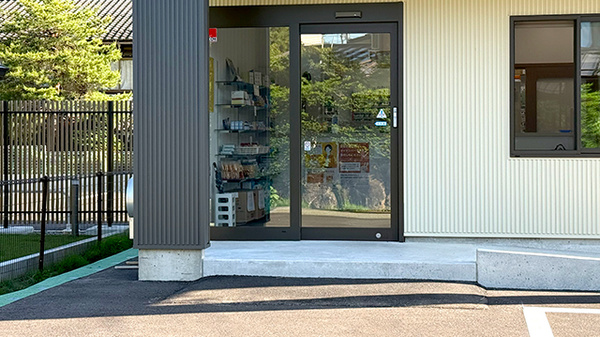 貴船薬局久々野店_2