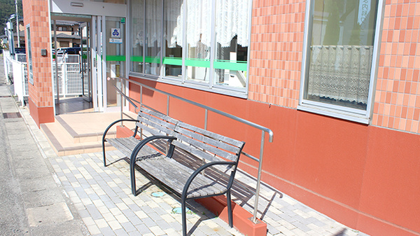 たかぎ薬局鹿妻店_3
