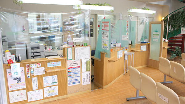 たかぎ薬局鹿妻店_4