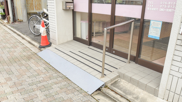 あい薬局　太子道店_3