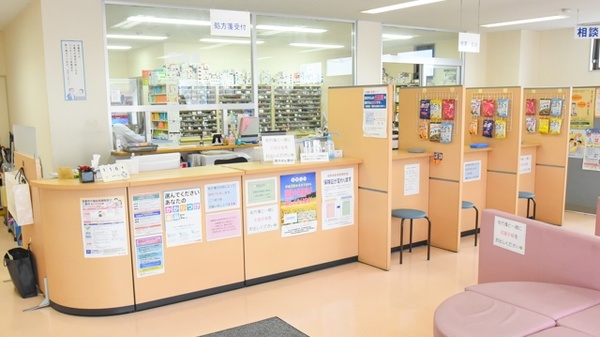 あい薬局　太子道店_4