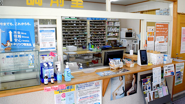 東元町薬局_3