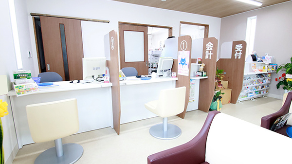ファーマライズ薬局湖東店_4